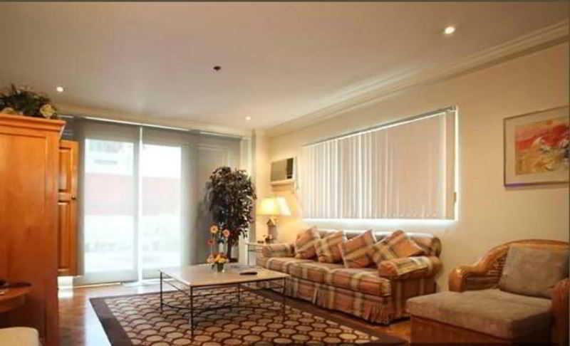 Amorsolo Mansion Hotel Макати Экстерьер фото